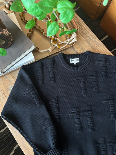 EMBOSSED-CHUNKY KNIT SWEATER