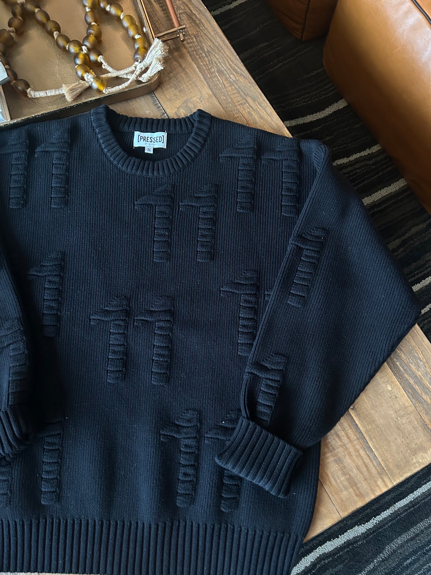 EMBOSSED-CHUNKY KNIT SWEATER